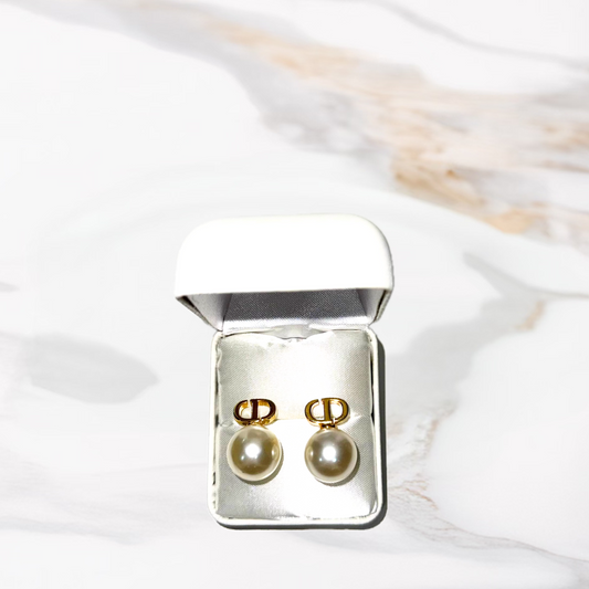 Boucle d'oreille B5